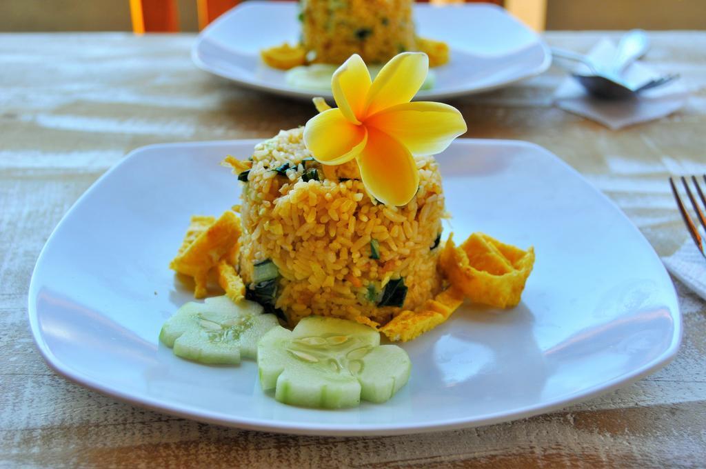 Deva Devi Beach Inn Luxury Batununggul Exterior foto
